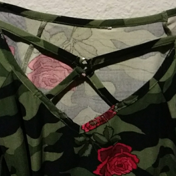 Clothes - Picture 2 of 2